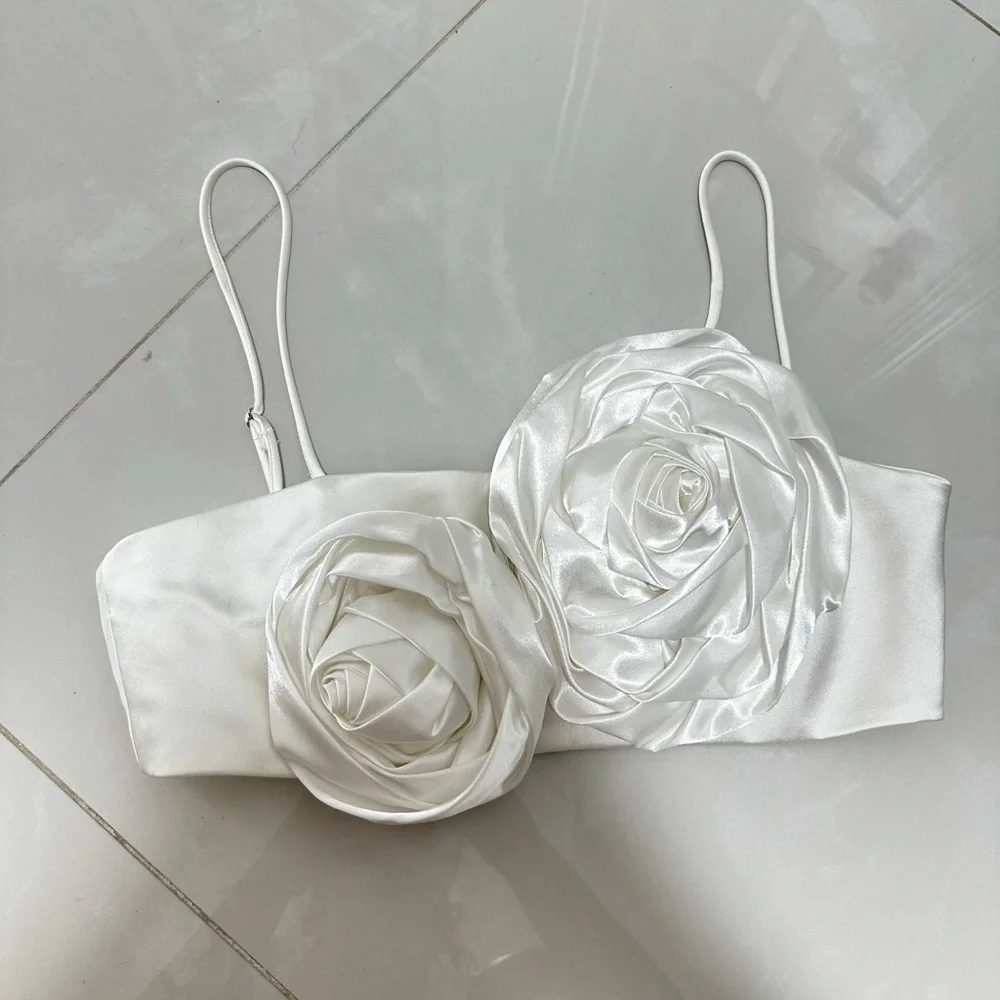 Zara Rose Appliqué White Crop Top - Picture 7 of 10